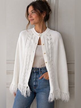 Vintage Sweater Bee By Banff Cape with Fringe